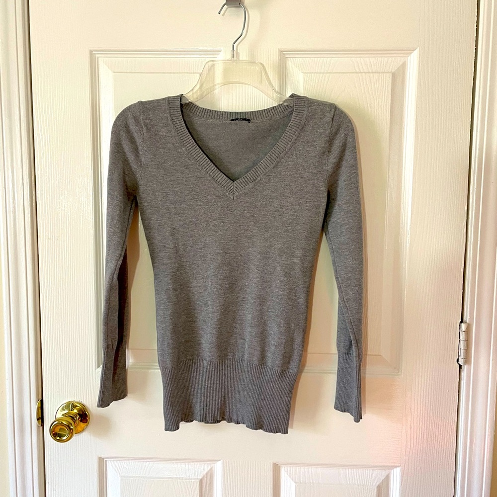 Gray V neck sweater light weight fitted sexy